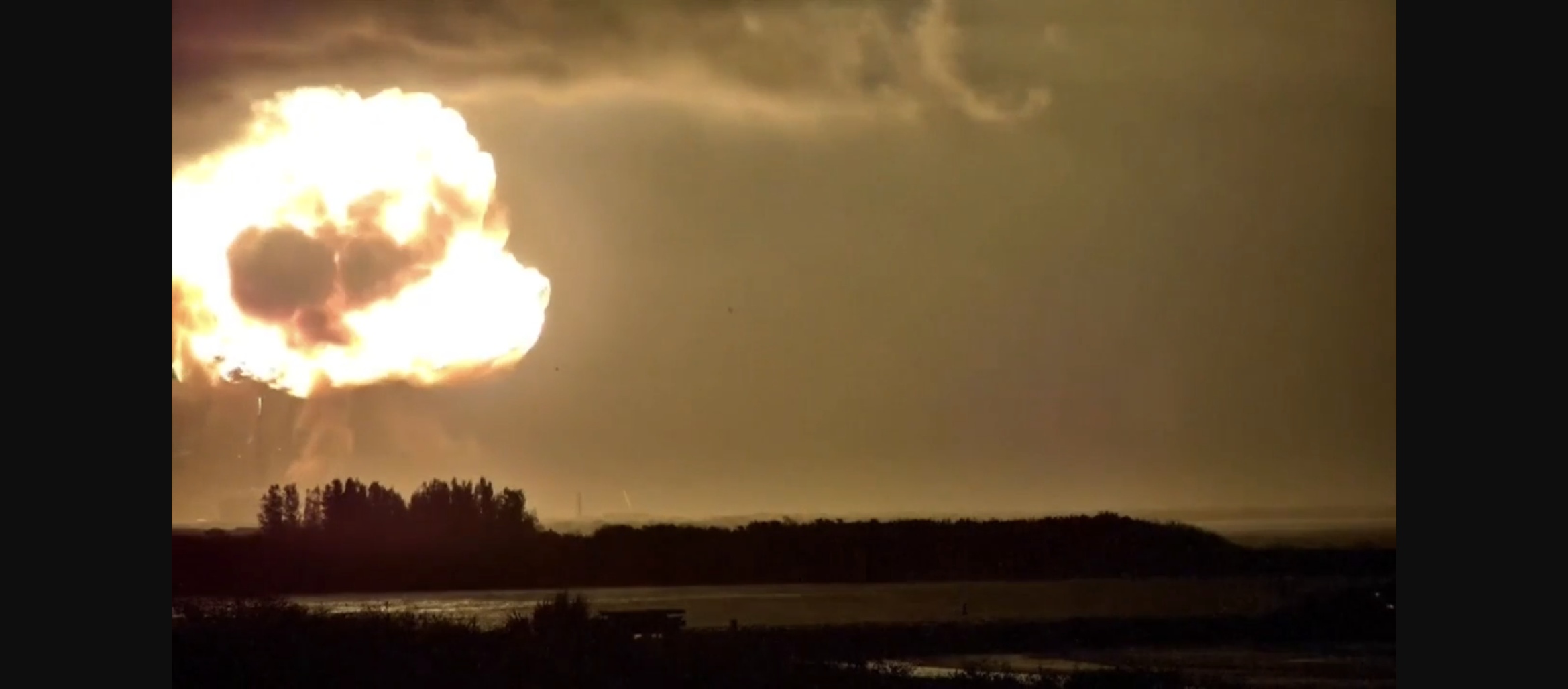 Blue Origin’s New Glenn Rocket Destroyed in Launchpad Explosion
