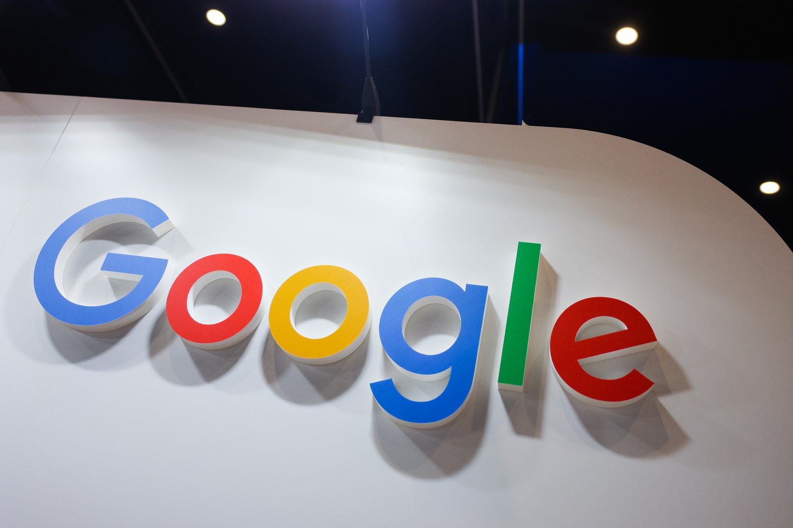 Google Cloud and Verizon Team Up to Sell AI to Enterprise Customers