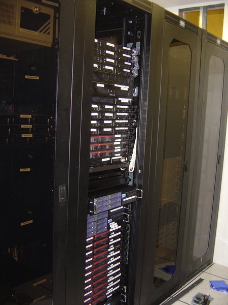 Data Center Backlash Moves Into the Midterm Campaign